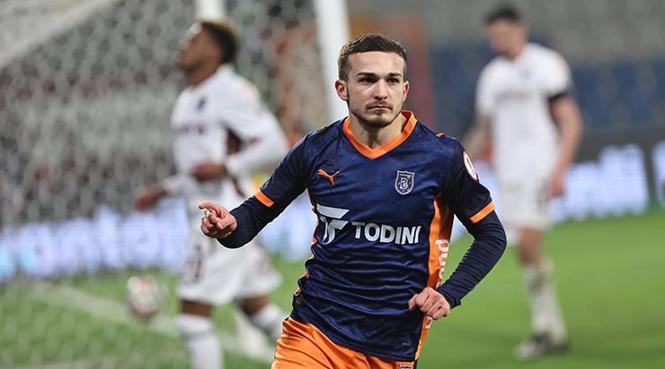 BAŞAKŞEHİR GERİ DÖNDÜ!