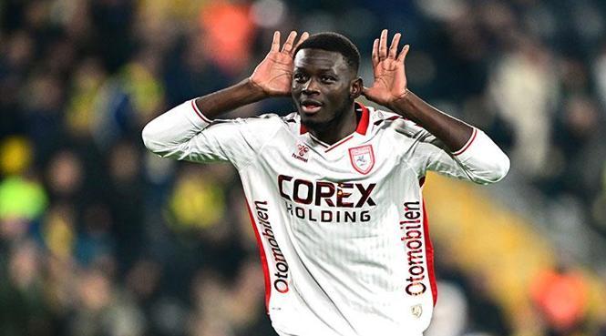 Samsunspor yeniden öne geçti