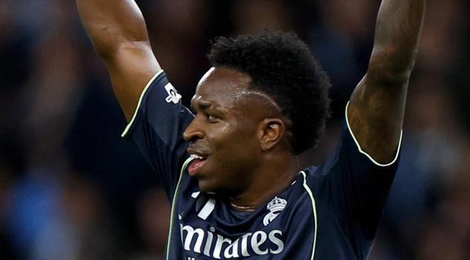 Vinicius Jr yine sahnede!