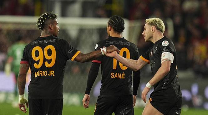 GALATASARAY ÜSTÜN