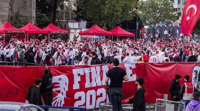 Freiburg'un 2. finali