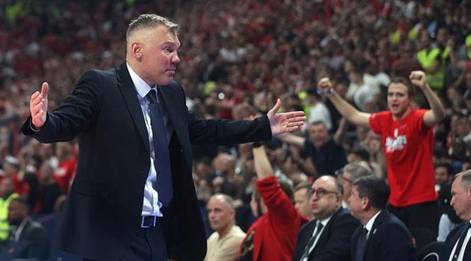 Üçüncü çeyrek: 56-41