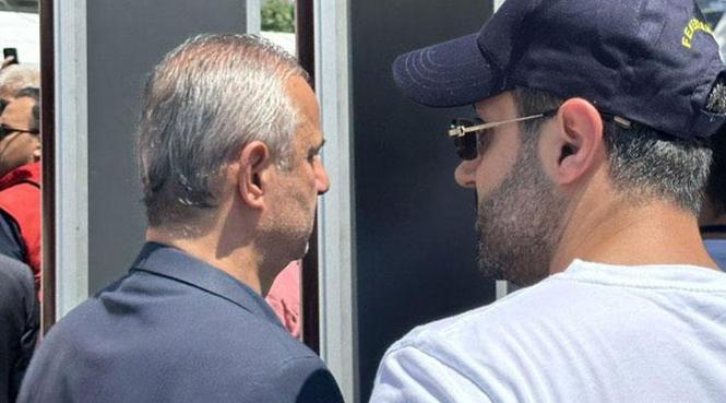 İsmail Kartal oyunu kullandı