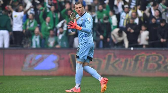 Galatasaray'da Süper Lig'den sürpriz transfer