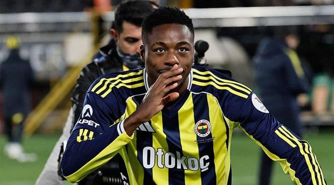 FENERBAHÇE'DEN AYRILIYOR