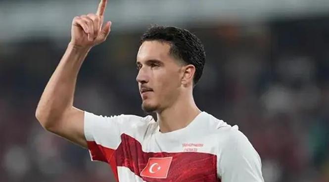 Fenerbahçe'den Deniz Gül hamlesi