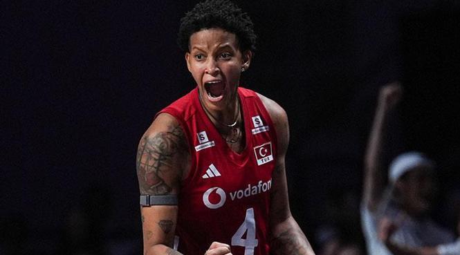 MELISSA VARGAS MVP SEÇİLDİ