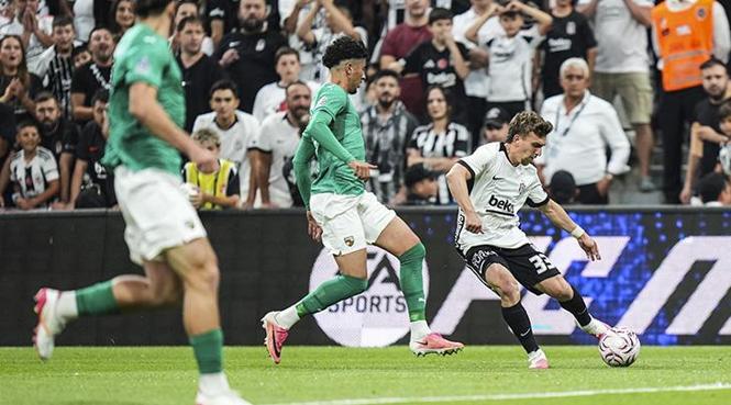 İlk yarı sona erdi