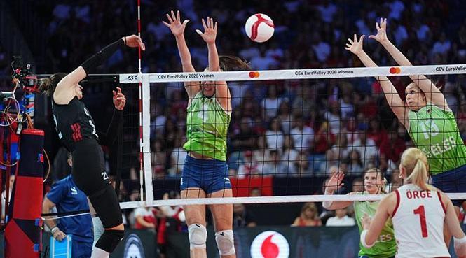 İkinci set Slovenya'nın