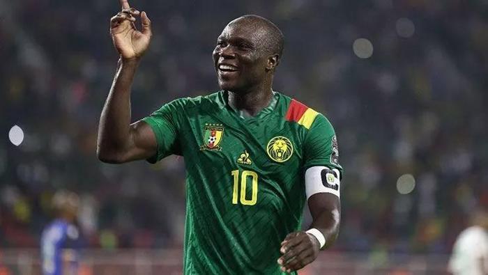 ABOUBAKAR IN BATSHUAYI OUT