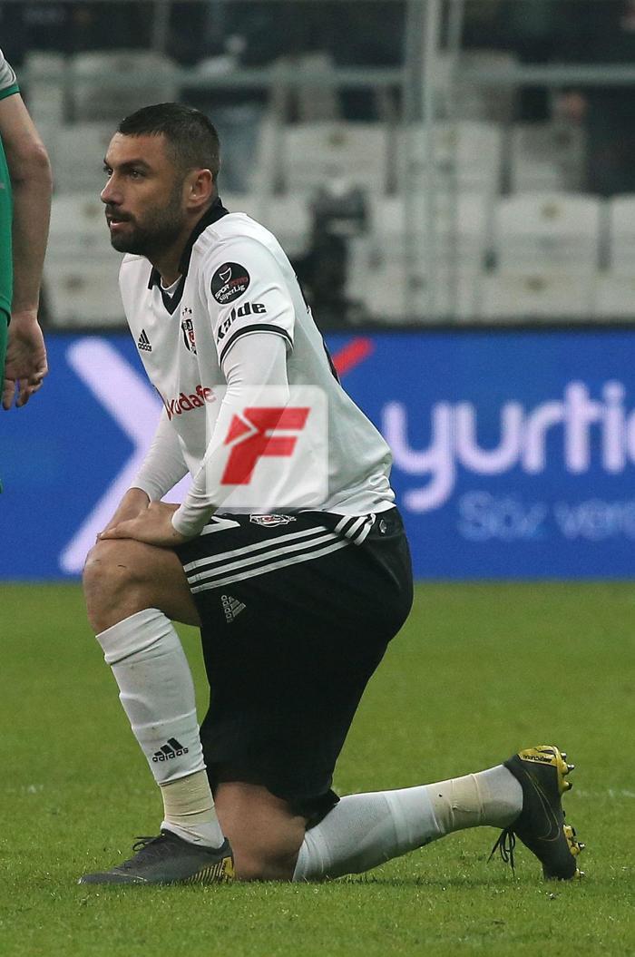 Beşiktaş taraftarlarının hedefinde yine Tolgay Arslan var