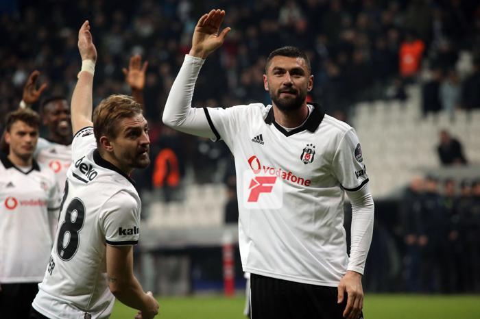 Beşiktaş taraftarlarının hedefinde yine Tolgay Arslan var