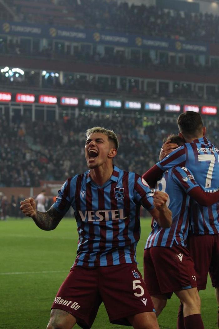 Yazarların Trabzonspor - Antalyaspor maçı yorumu