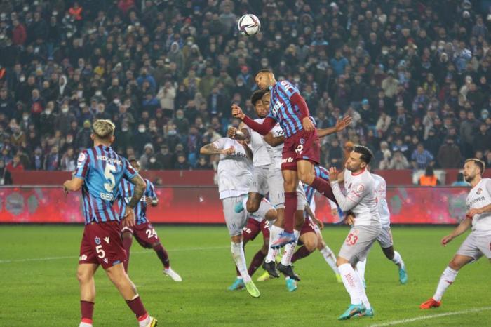 Yazarların Trabzonspor - Antalyaspor maçı yorumu