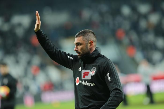 Burak Yılmaz Beşiktaş taraftarıyla barıştı Büyük destek...