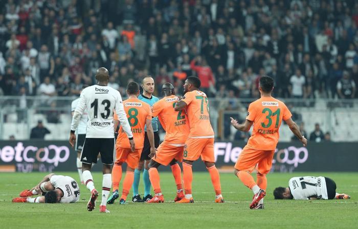 Maçın olayı (Cem Dizdar)