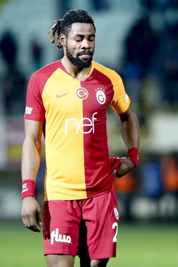 Christian Luyindama ile ilgili Galatasarayı bekleyen tehlike