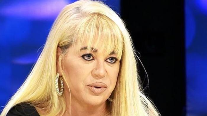 Zerrin Özer: Kız çocuğu evlenirken bakire olmalı