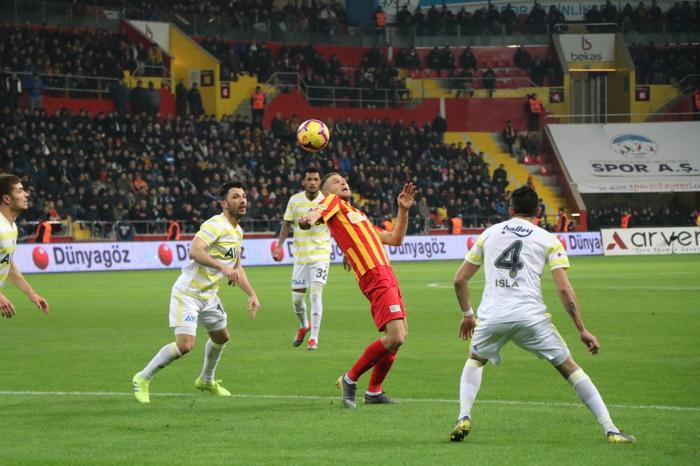 Fanatik yazarlarının İM Kayserispor - Fenerbahçe maçı yorumları