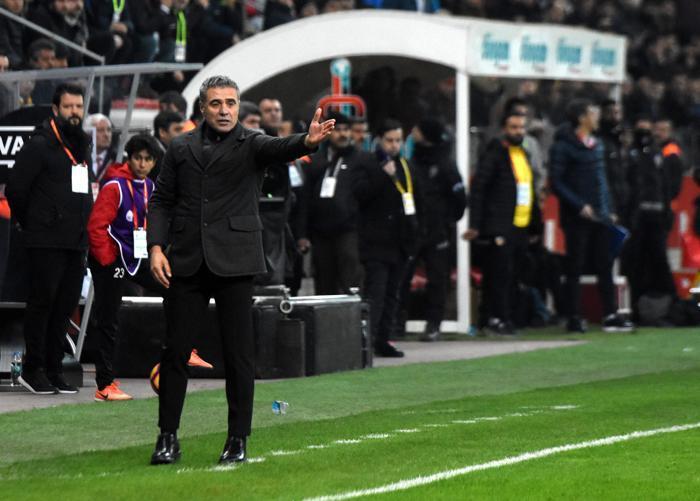 Fanatik yazarlarının İM Kayserispor - Fenerbahçe maçı yorumları