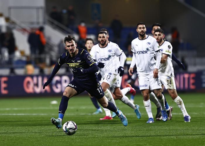 Fanatik yazarları Kasımpaşa - Fenerbahçe maçını kaleme aldı