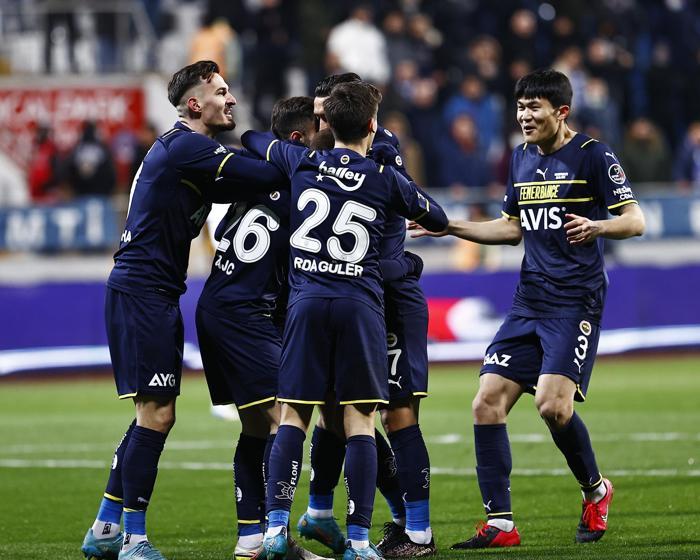 Fanatik yazarları Kasımpaşa - Fenerbahçe maçını kaleme aldı