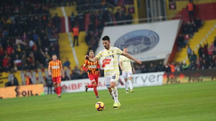 Kayserispor-Fenerbahçe maçında gerilim