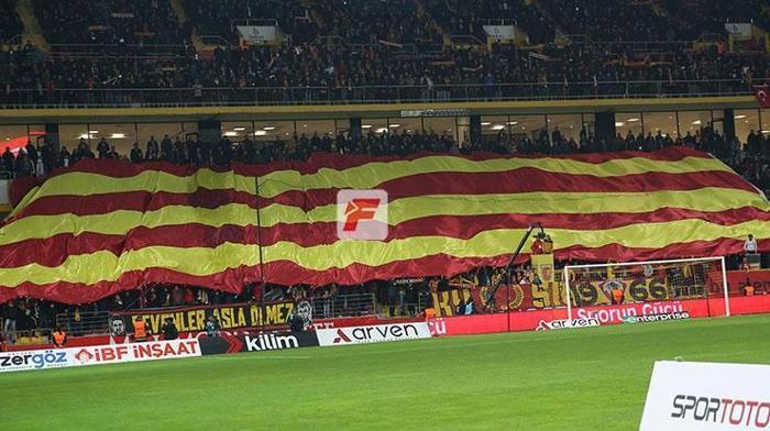 Kayserispor-Fenerbahçe maçında gerilim