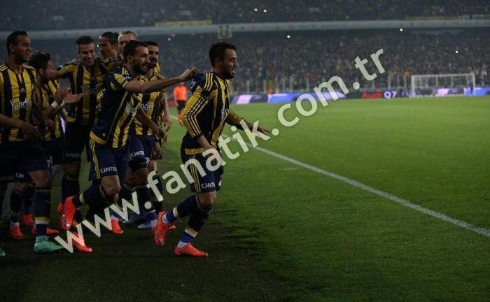 İlk yarı Volkan Şen 2. yarı Volkan Demirel - Güntekin Onay (Vatan)
