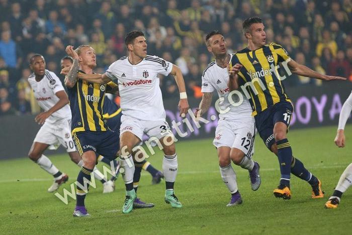 Her başa aynı tıraş olmaz - Ercan Güven (Milliyet)