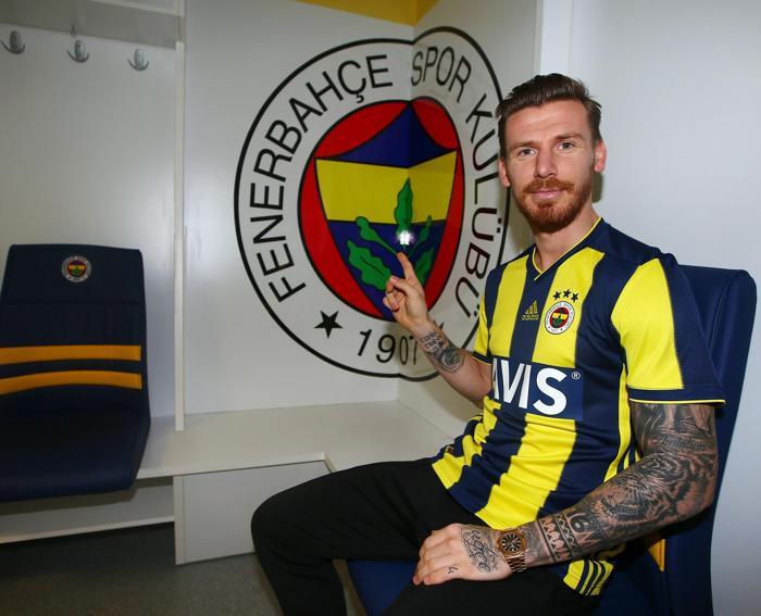 İngilterede Serdar Aziz vakası