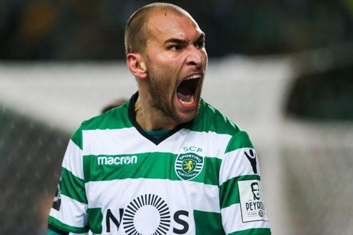 Transferde son dakika Bas Dost imzayı atıyor...