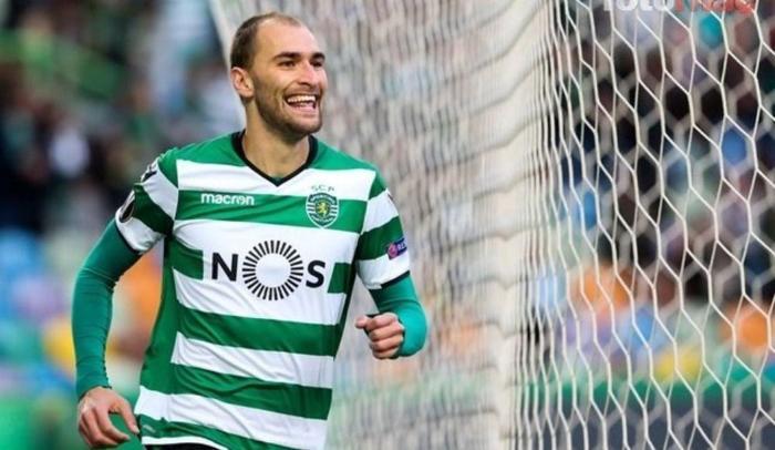 Transferde son dakika Bas Dost imzayı atıyor...