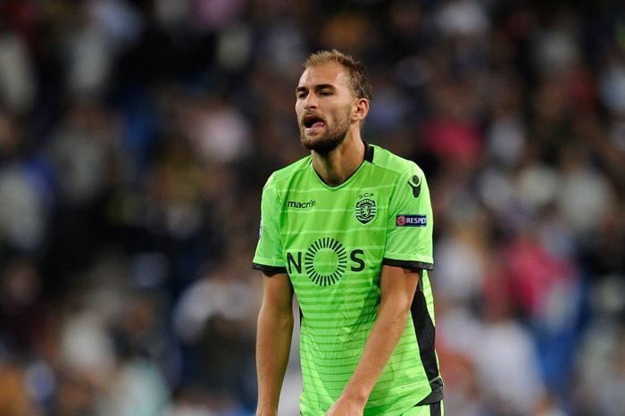 Transferde son dakika Bas Dost imzayı atıyor...