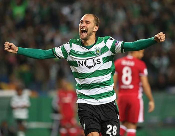 Transferde son dakika Bas Dost imzayı atıyor...