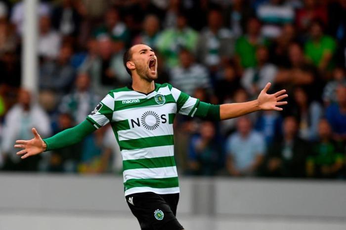 Transferde son dakika Bas Dost imzayı atıyor...