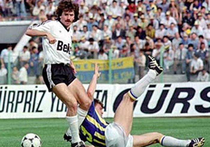Fenerbahçe-Beşiktaş derbisinde en çok gol atan golcüler