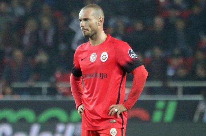 Galatasarayda olay var