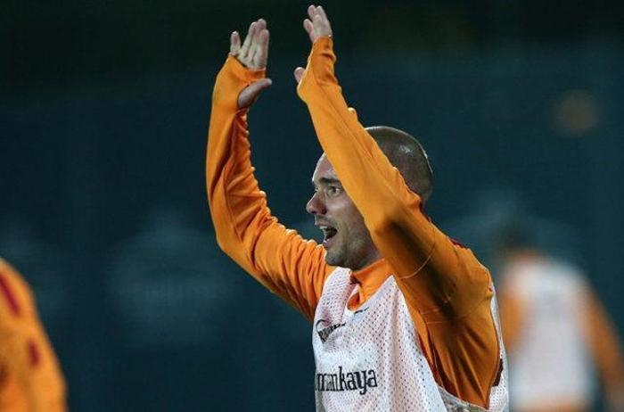 Galatasarayda olay var