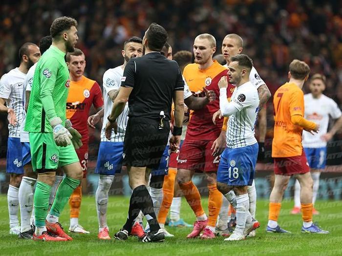 Fanatik yazarları Galatasaray - Çaykur Rizespor maçını değerlendirdi