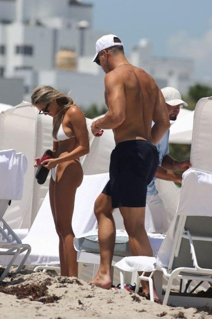 Blake Griffin yeni sevgilisi Francesca Aiello ile tatilde