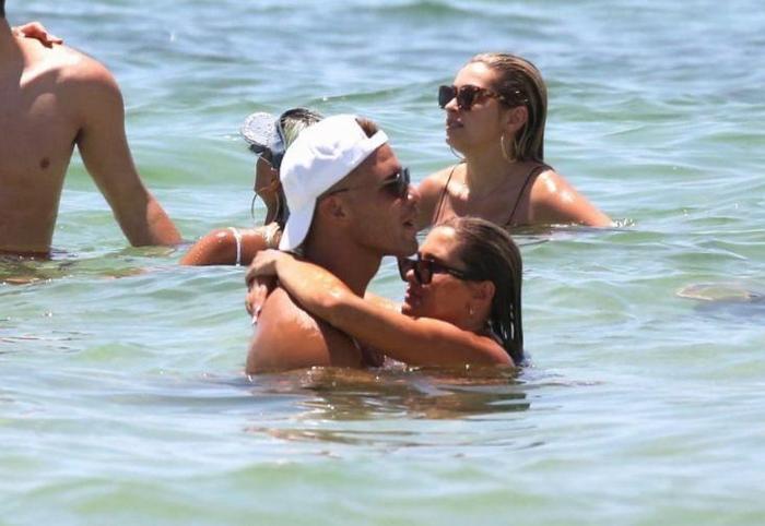 Blake Griffin yeni sevgilisi Francesca Aiello ile tatilde