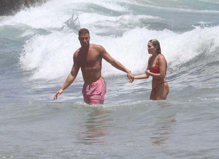 Blake Griffin yeni sevgilisi Francesca Aiello ile tatilde