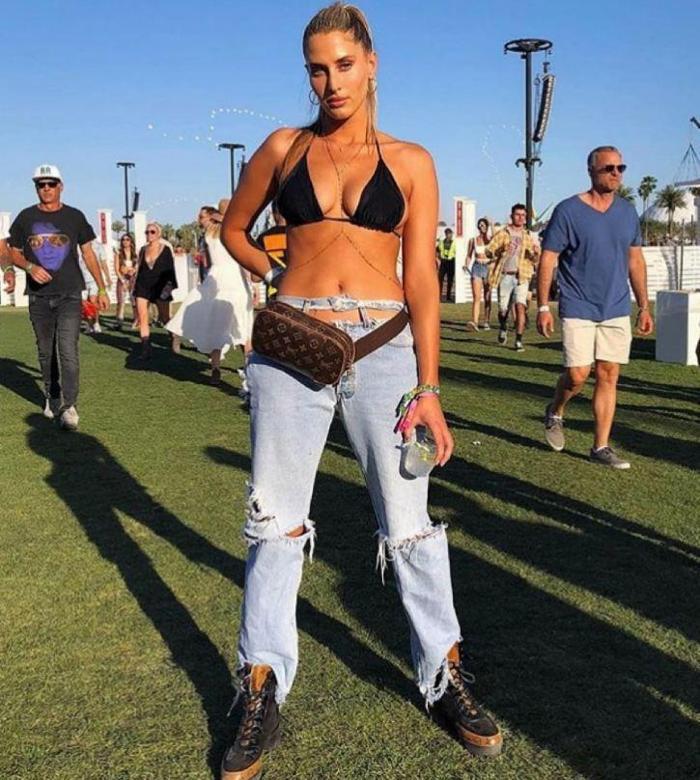 Blake Griffin yeni sevgilisi Francesca Aiello ile tatilde
