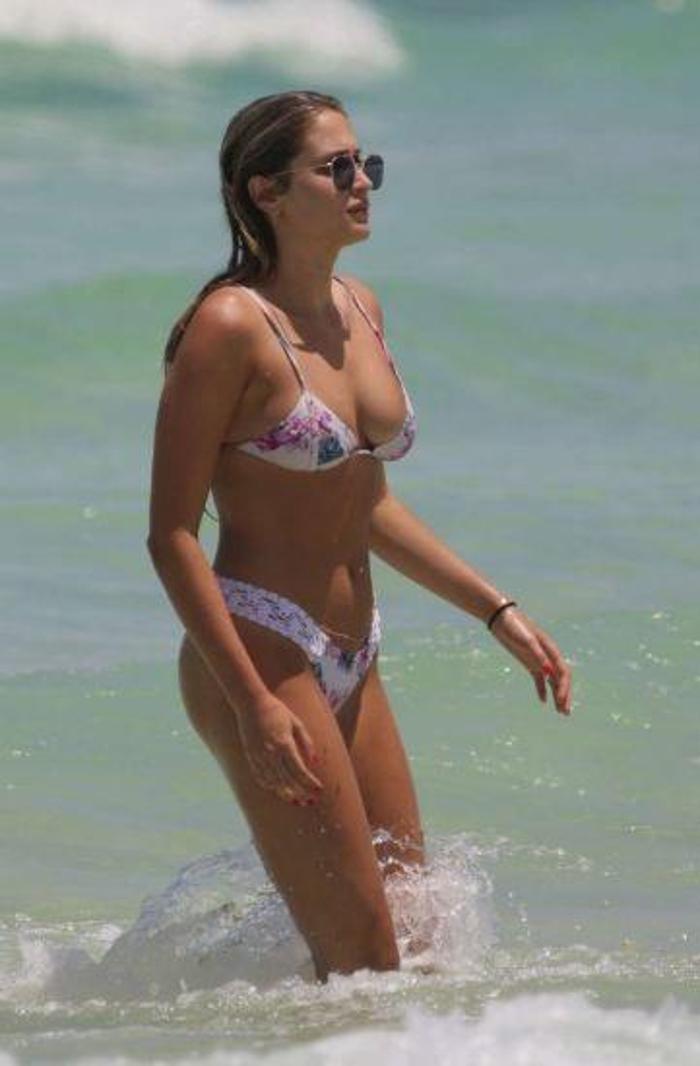 Blake Griffin yeni sevgilisi Francesca Aiello ile tatilde