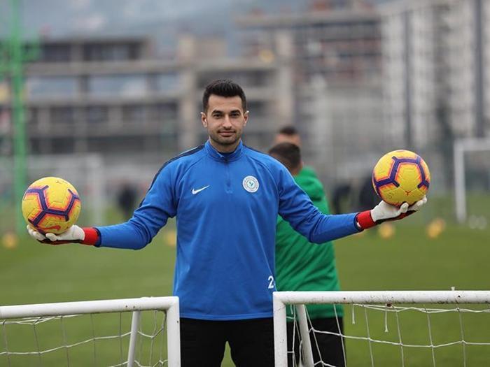 İşte Galatasarayın hedefindeki kaleci: Gökhan Akkan
