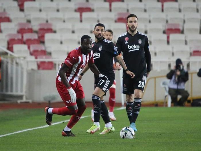 Fanatik yazarları Sivasspor - Beşiktaş maçını değerlendirdi