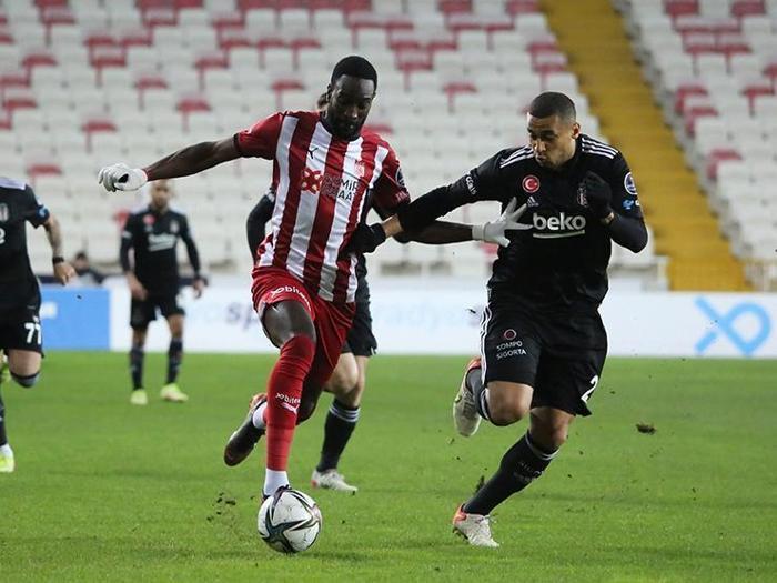 Fanatik yazarları Sivasspor - Beşiktaş maçını değerlendirdi