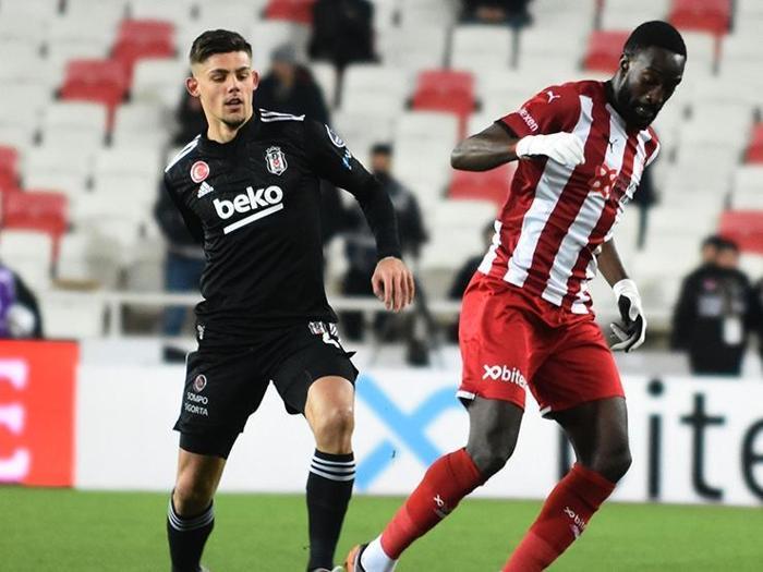 Fanatik yazarları Sivasspor - Beşiktaş maçını değerlendirdi