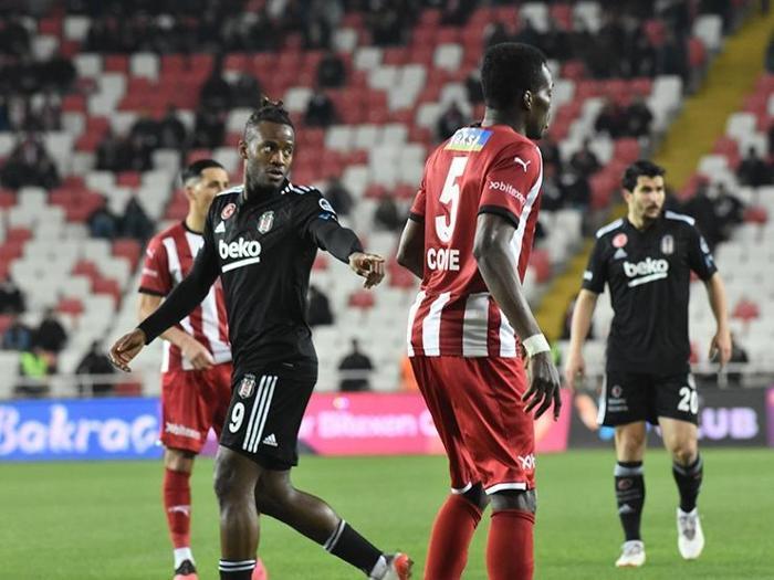 Fanatik yazarları Sivasspor - Beşiktaş maçını değerlendirdi